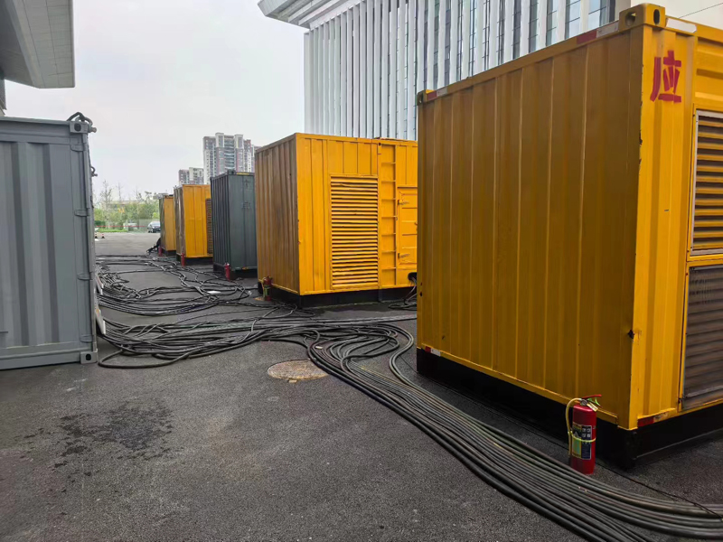 上海不同季节柴油发电机组保养有哪些注意事项?